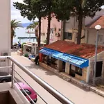 Ezra Penzion Gradac (Split-Dalmatia)