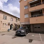 Ezra 3*