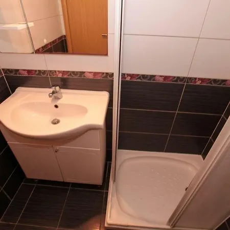 Gasthuis Ezra Gradac (Split-Dalmatia)