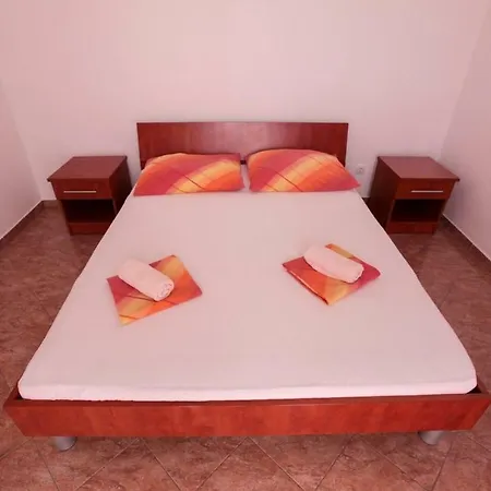 Ezra Casa de hóspedes Gradac (Split-Dalmatia)
