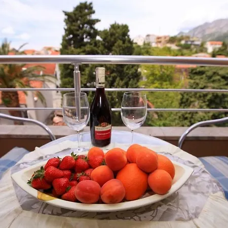 Ezra Gradac (Split-Dalmatia)