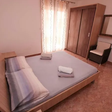 Ezra Casa de hóspedes Gradac (Split-Dalmatia)