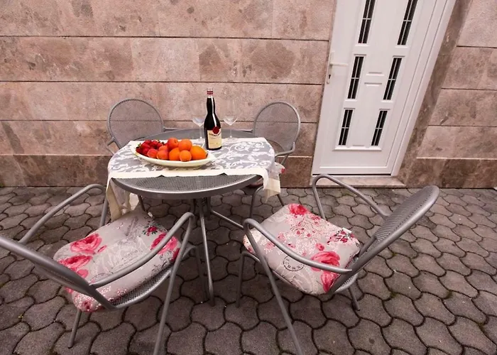 Ezra Vendégház Gradac