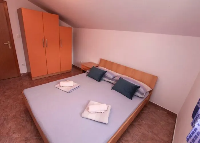 Ezra Vendégház Gradac